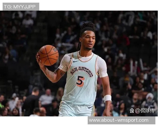 卡斯尔表现抢眼12投4中斩获18分3篮板5助攻2抢断并罚球12中10